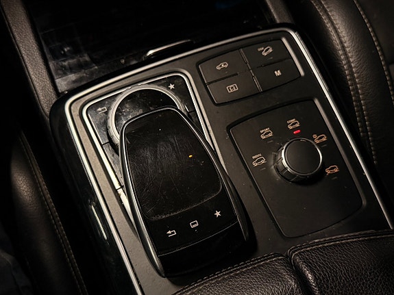 Mercedes-Benz GLS350 d 17 of 27