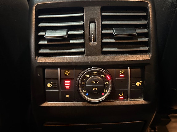 Mercedes-Benz GLS350 d 14 of 27