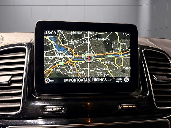 Mercedes-Benz GLS350 d 11 of 27