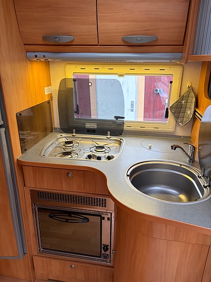 Adria Adria Coral S 680 SP 13 of 23