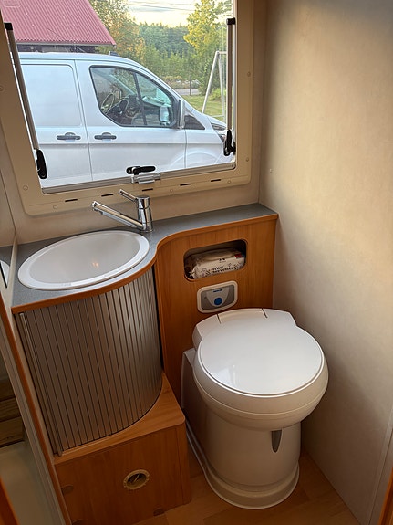 Adria Adria Coral S 680 SP 15 of 23