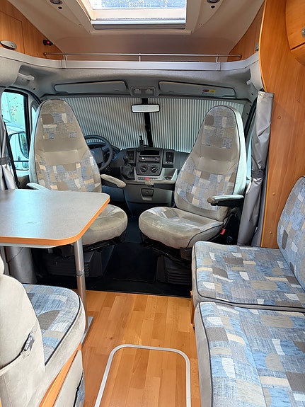 Adria Adria Coral S 680 SP 8 of 23