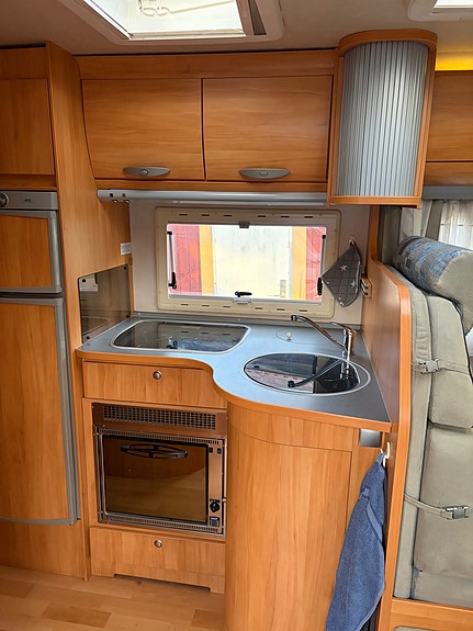 Adria Adria Coral S 680 SP 12 of 23