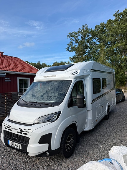 Weinsberg Carasuite 650 MF / 2025 / ALDE 3 of 19