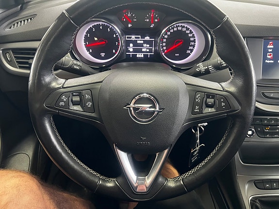 Opel Astra 15 of 19