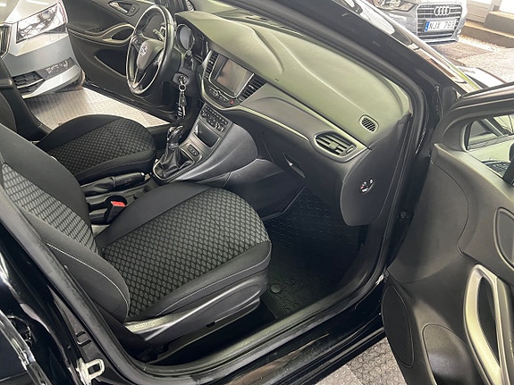 Opel Astra 12 of 19