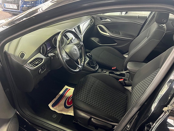 Opel Astra 9 of 19
