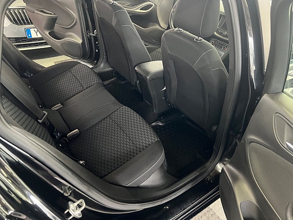 Opel Astra 11 of 19