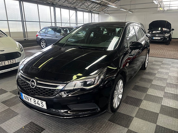 Opel Astra 2 of 19