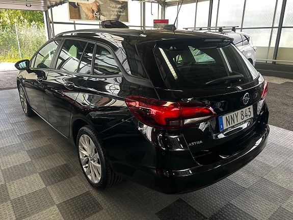 Opel Astra 3 of 19
