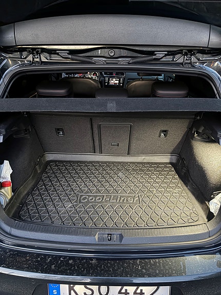 Volkswagen Golf VII 13 of 18