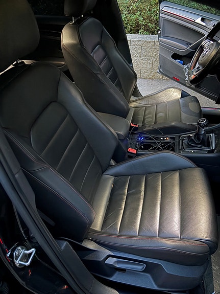 Volkswagen Golf VII 8 of 18
