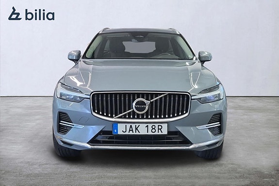 Volvo XC60 2 of 23