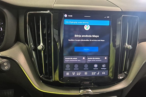 Volvo XC60 15 of 23