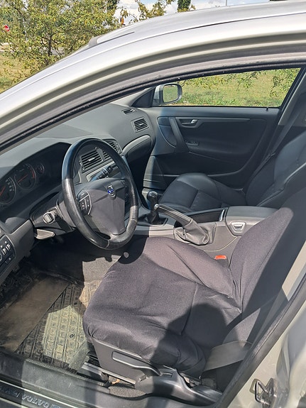 Volvo S60 5 of 9