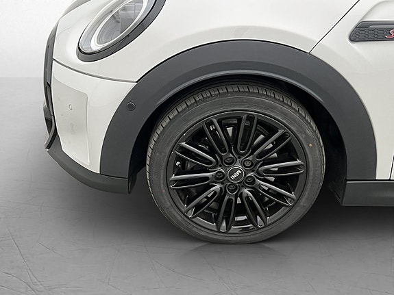 MINI Cooper S 29 of 30