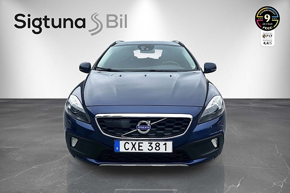 Volvo V40 Cross Country 8 of 20