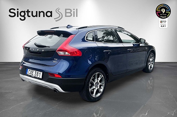 Volvo V40 Cross Country 5 of 20
