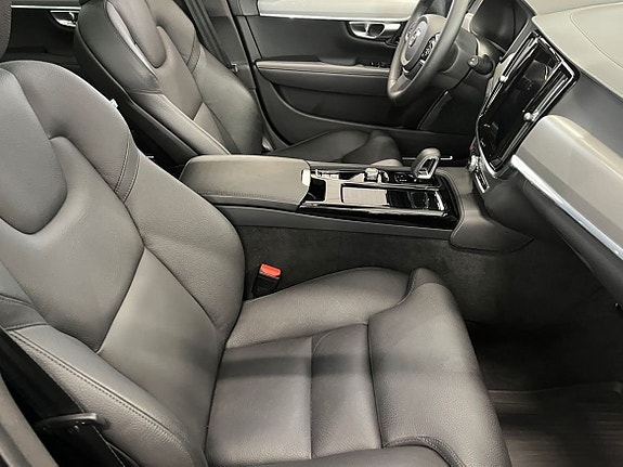 Volvo V90 9 of 26