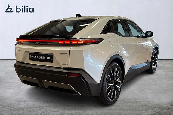 Toyota C-HR 17 of 19