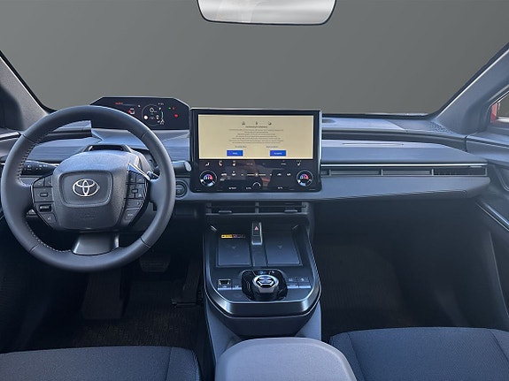 Toyota C-HR 10 of 13