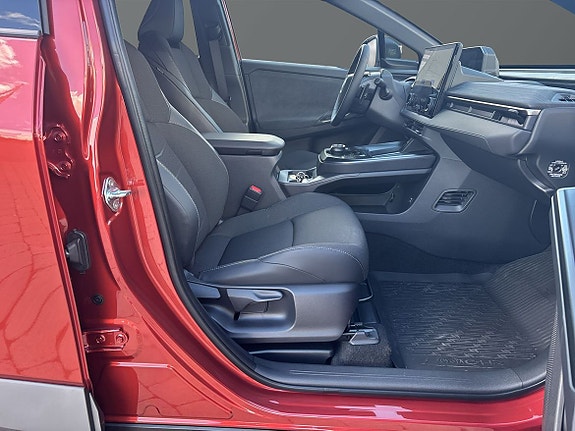 Toyota C-HR 8 of 13