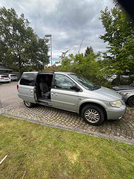 Chrysler Grand Voyager 4 of 10