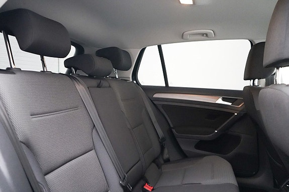 Volkswagen Golf I 17 of 23