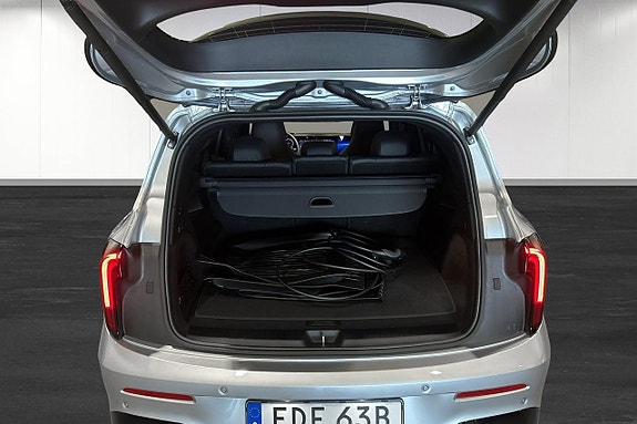 Mercedes-Benz GLB250+ 11 of 16