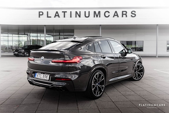 BMW X4 M 2 of 22