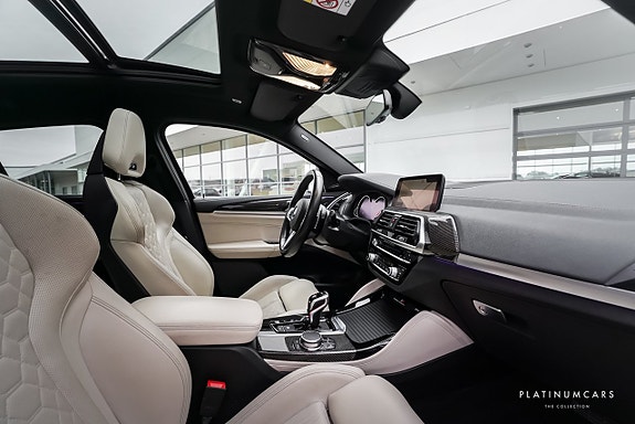 BMW X4 M 6 of 22