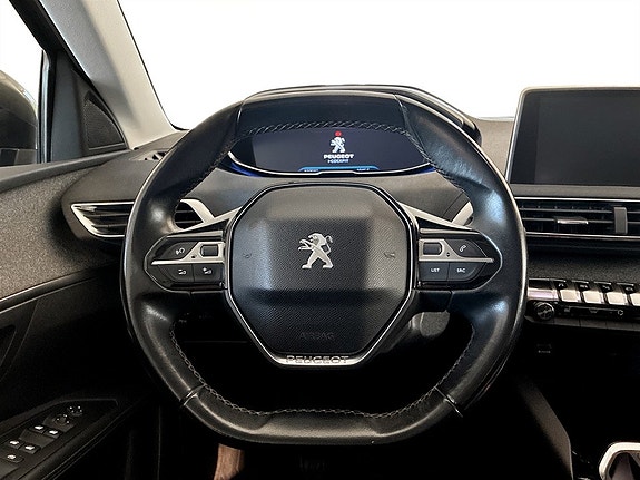 Peugeot 3008 7 of 16