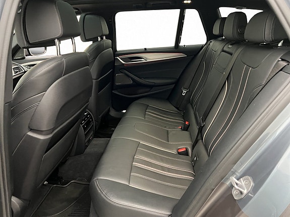BMW 520d 24 of 30