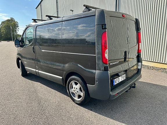 Renault Trafic 8 of 10