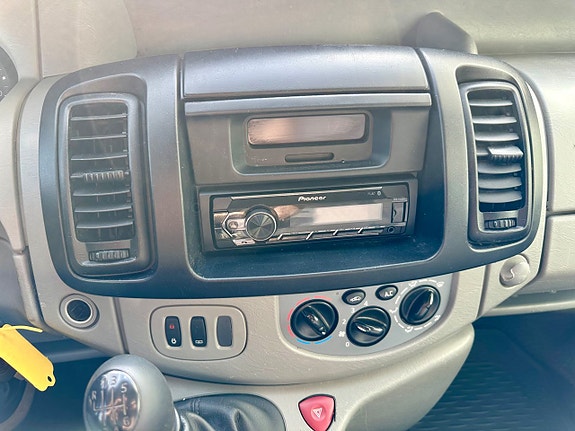 Renault Trafic 10 of 10