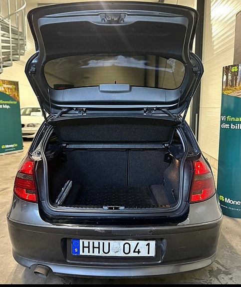 BMW 118d 16 of 16