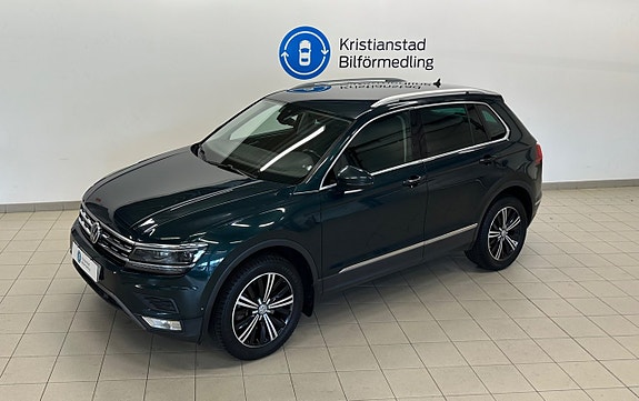 Volkswagen Tiguan 3 of 12