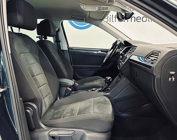 Volkswagen Tiguan 9 of 12