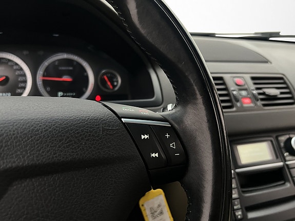 Volvo XC90 19 of 26
