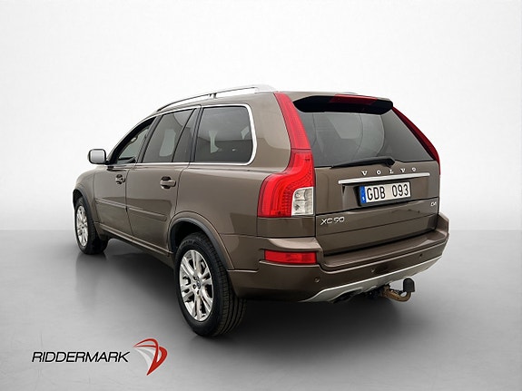 Volvo XC90 4 of 26