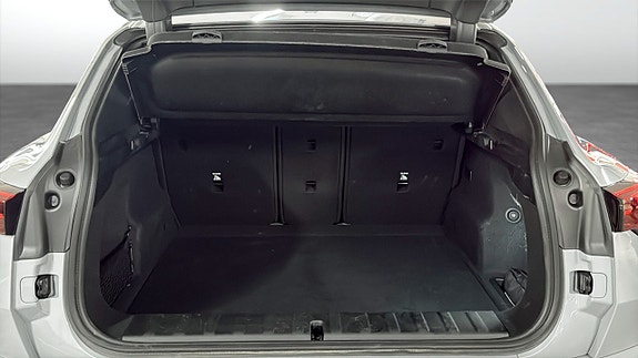 BMW iX2 10 of 12