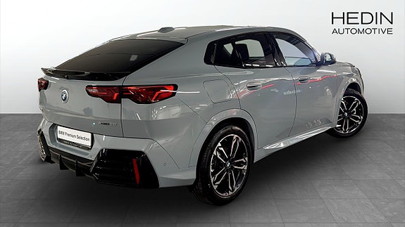 BMW iX2 2 of 12