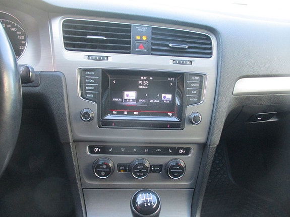 Volkswagen Golf I 11 of 13