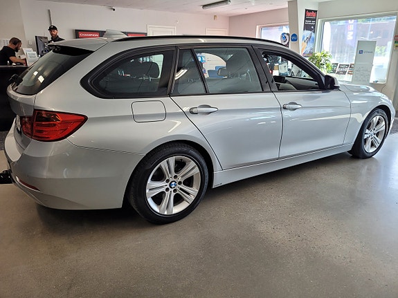 BMW 318d 10 of 16