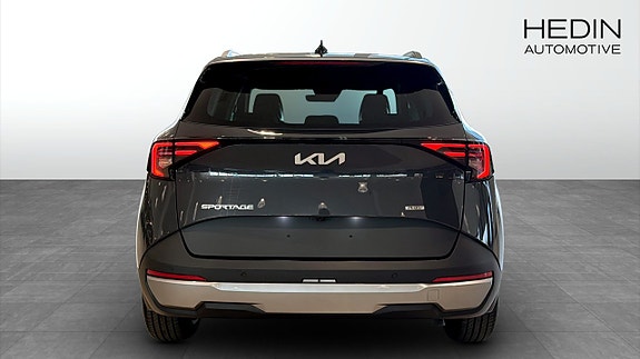 Kia Sportage 7 of 12