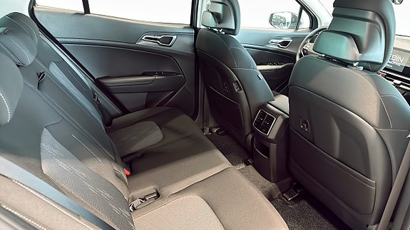 Kia Sportage 5 of 12