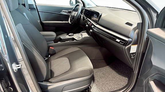 Kia Sportage 3 of 12