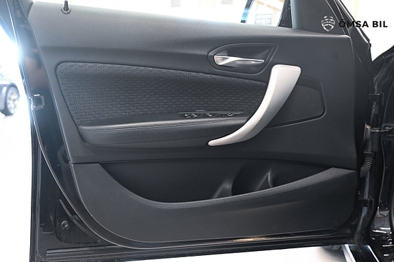 BMW 118d 14 of 19