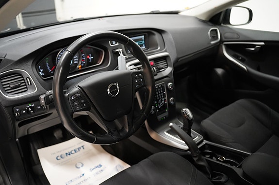 Volvo V40 6 of 20