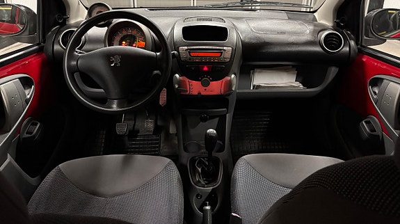 Peugeot 107 11 of 15